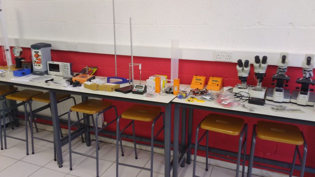 Science Lab 2 Jamia Islamia Madrasah